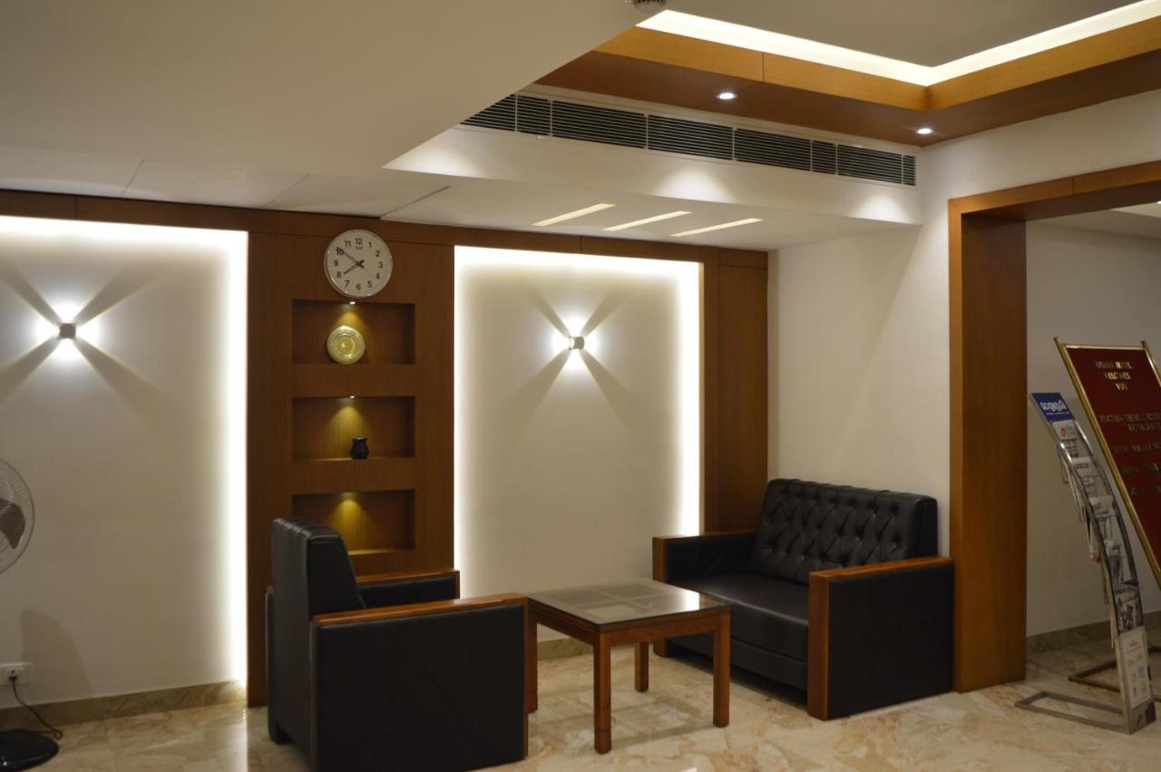 Hotel Apsara Shoranur المظهر الخارجي الصورة