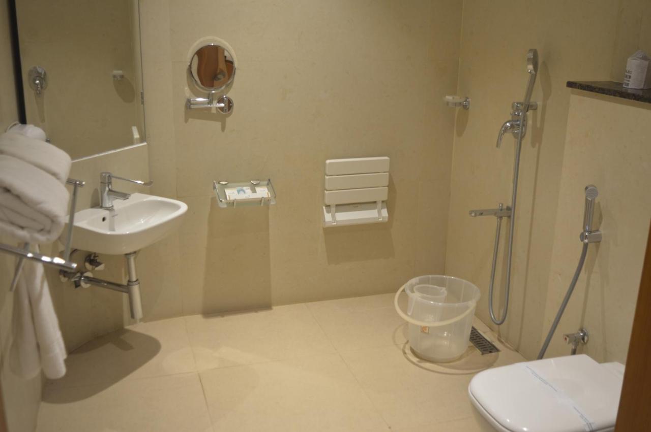 Hotel Apsara Shoranur المظهر الخارجي الصورة